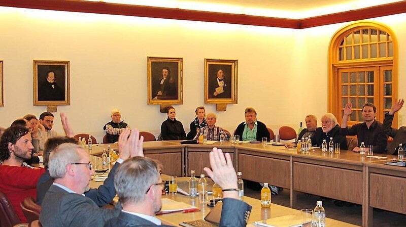 Die SPD-Fraktion stimmte geschlossen gegen den Haushalt.