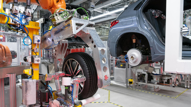 Im vergangenen Jahr sind am BMW-Standort in Regensburg rund 200.000 Fahrzeuge gefertigt worden.