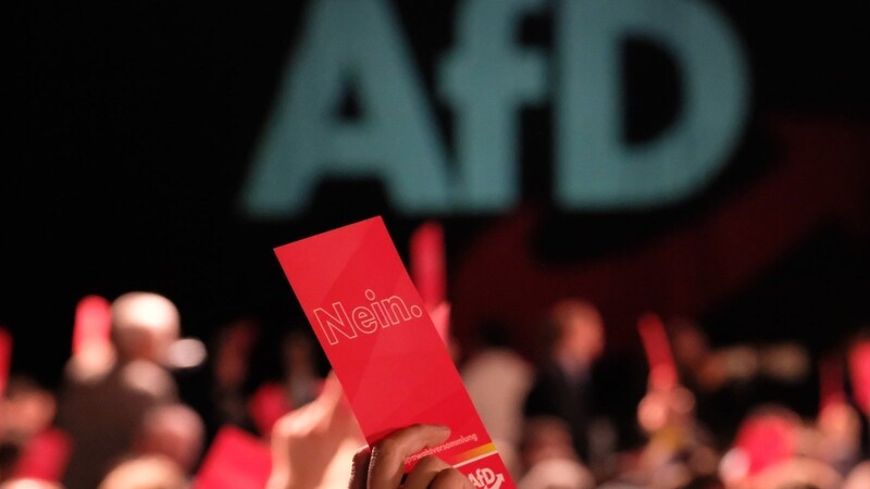 Der Verfassungsgerichtshof Sachsen entscheidet über die Rechtmäßigkeit der AfD-Liste für die Landtagswahl.