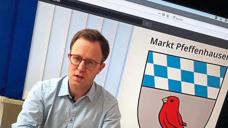 Bürgermeister Florian Hölzl hielt erstmals eine digitale Bürgerversammlung ab, die über Youtube abgerufen werden kann.