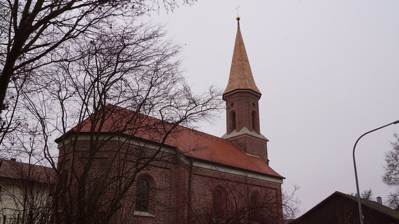 Die Geiselsdorfer Kirche St. Georg ist am Samstag vor dem vierten Advent wieder ihrer Bestimmung übergeben worden.