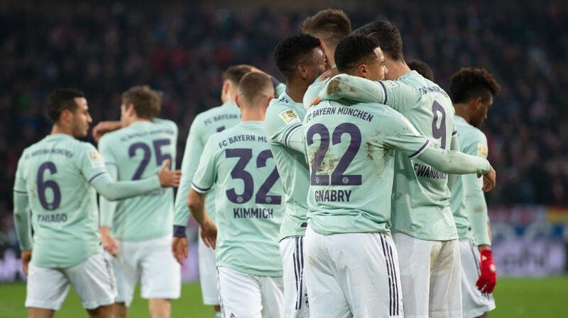 So wie beim 4:0 gegen Hannover 96 wollen die Spieler des FC Bayern auch am Mittwoch im Heimspiel gegen den Tabellennachbarn RB Leipzig jubeln.