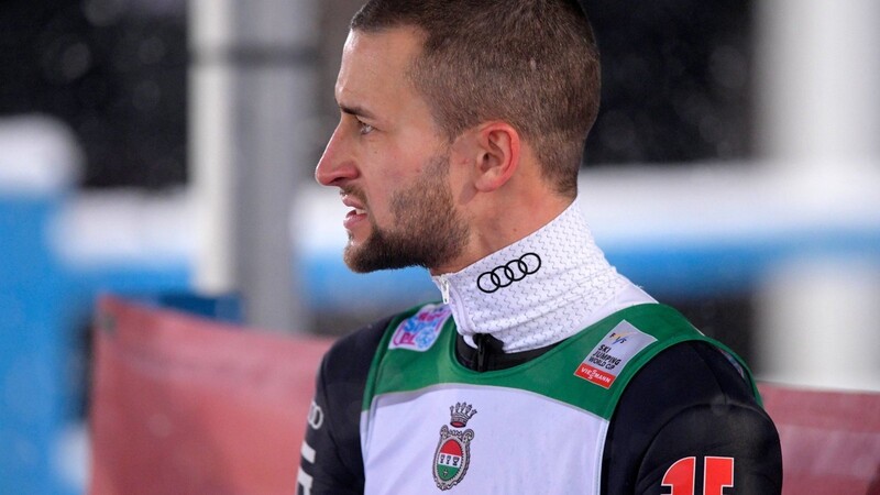 Markus Eisenbichler war nach der Qualifikation in Oberstdorf ob der schlechten Organisation verärgert - findet die Entscheidung, die Polen vom Tournee-Start auszuschließen, "traurig".