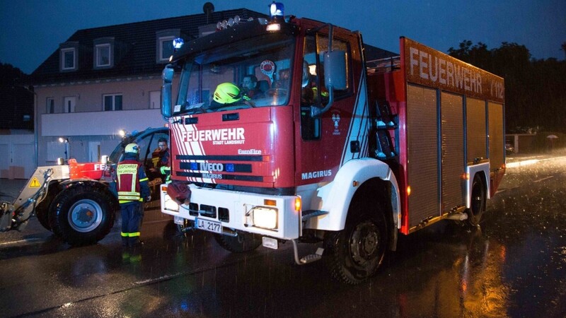 In und um Landshut kam es in der Nacht auf Mittwoch zu zahlreichen Einsätzen aufgrund des Unwetters.