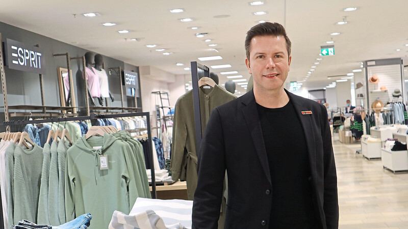 Gründer-Enkel Christian Greiner hat die Bekleidungshandelskette Wöhrl 2017 übernommen.