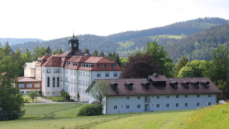 Das Tagungs- und Erholungshaus im Kloster Kostenz schließt. Auch das Kinderheim wird den Standort verlassen.