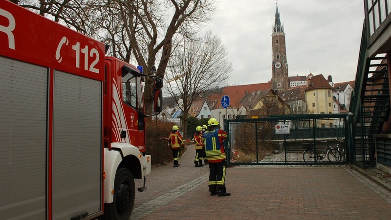 An der Isar in Landshut ist eine Leiche gefunden worden.