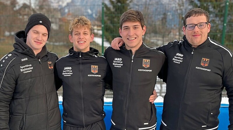 Die U23 Nationalmannschaft (v. l.) mit Menacher Marcel, Michl Johannes, Maximilian Kloiber (Oberhummel) und Lukas Michl.