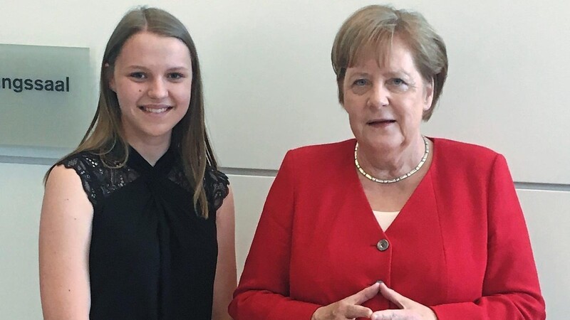 In Berlin traf Christina Neumann Angela Merkel.