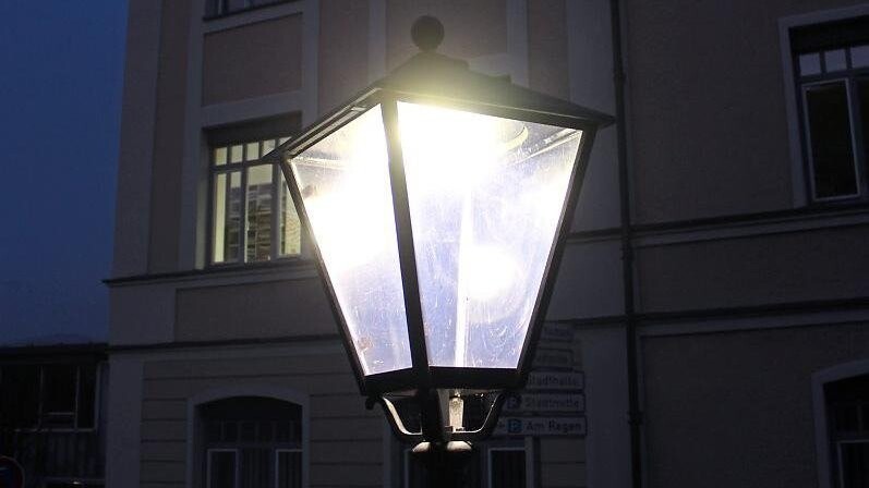 Sukzessive werden die Straßenlaternen in der Stadt Viechtach auf LED umgerüstet.