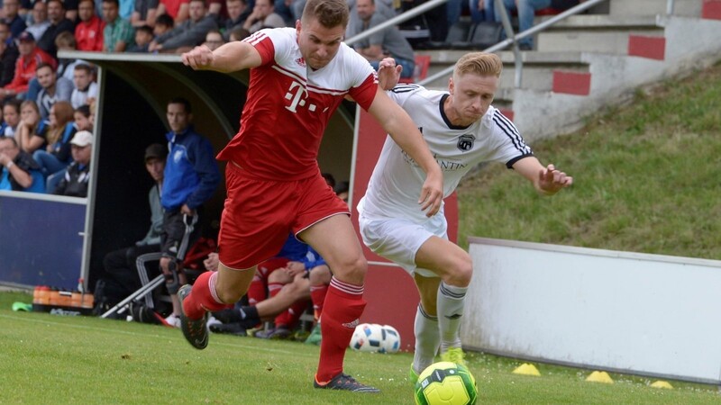 Der VfB Straubing hat das Heimspiel in der Landesliga-Relegation gegen den SC Ettmannsdorf mit 2:3 verloren.