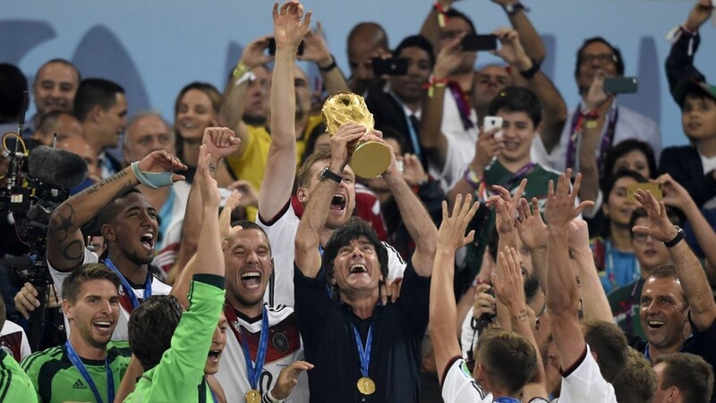 Der Höhepunkt in Jogi Löws Amtszeit als Bundestrainer: der WM-Gewinn 2014 in Brasilien.