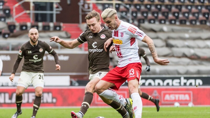 Der SSV Jahn Regensburg hat sein Auswärtsspiel beim FC St. Pauli verloren.