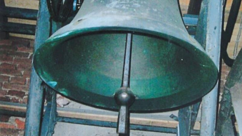Die Glocke Maria-Königin wiegt 540 Kilo.