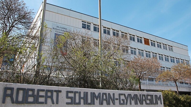 Die Sanierung des Robert-Schuman-Gymnasiums muss abgespeckt werden. Dafür braucht es einen neuen Planer.