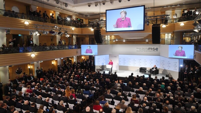 Bundeskanzlerin Angela Merkel redet auf der Münchner Sicherheitskonferenz Klartext.