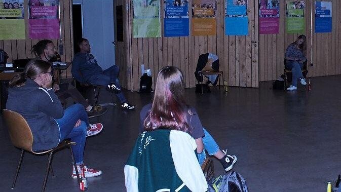 Am Montagabend diskutierten die Jugendräte unter anderem über Marketingstrategien, den Bikepark und ihre Arbeitsgruppen.