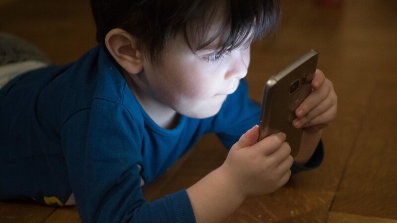 Das Smartphone und Kinder: Eine nicht ganz unkomplizierte Beziehung.