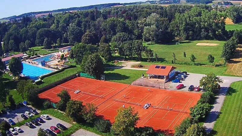 Die Tennisanlage des TC Rot-Weiß.