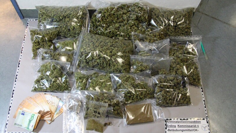 Rund 3,2 Kilo Marihuana und ein halbe Pfund Haschisch wurden beschlagnahmt.