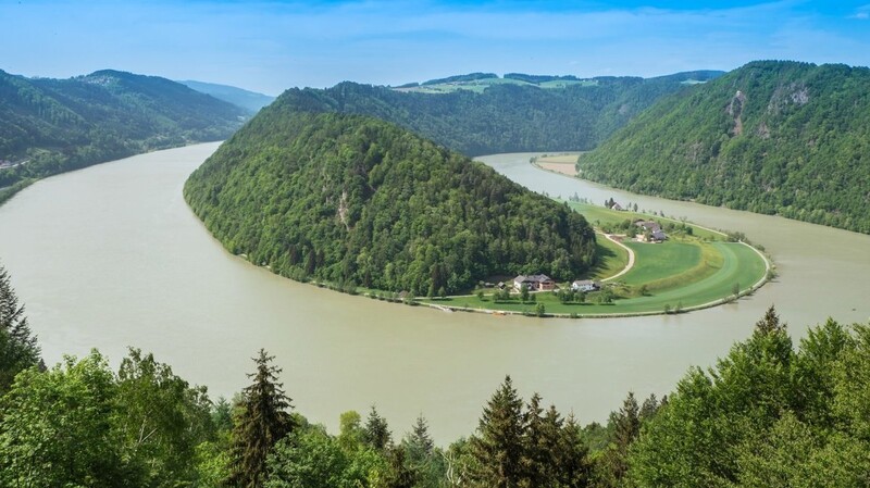 Ein Fokus der Studie liegt auf dem Fahrtgebiet der Donau, hier die Schlögener Schlinge nahe Passau.