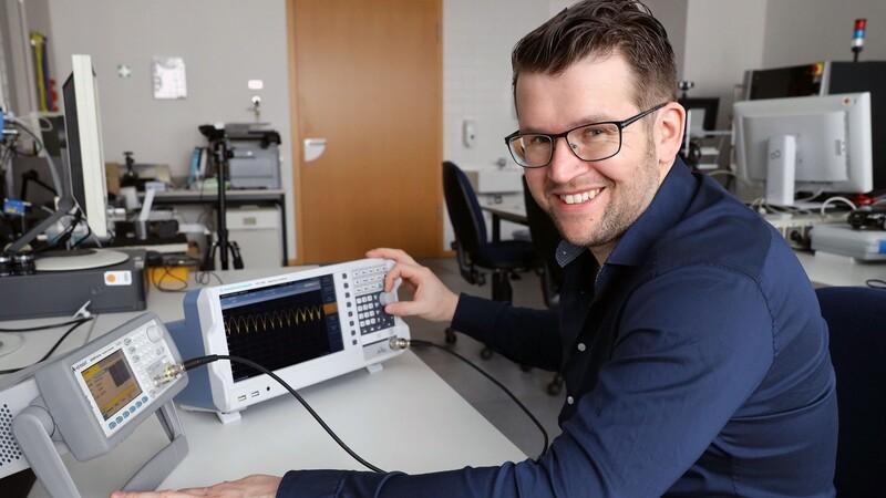 Alexander Neumeier ist ab 1. März neuer Professor für Elektrische Messtechnik und Elektrotechnik an der Hochschule Landshut.