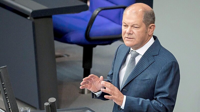 Olaf Scholz sagte gegenüber dem "Spiegel", dass er bereit wäre, für den SPD-Vorsitz zu kandidieren.