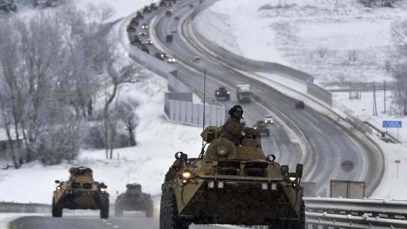 Russland will in Kürze Truppen nach Luhansk und Donezk entsenden. Präsident Wladimir Putin hatte die ukrainischen Regionen am Montagabend als unabhängige Staaten anerkannt. (Symbolbild)