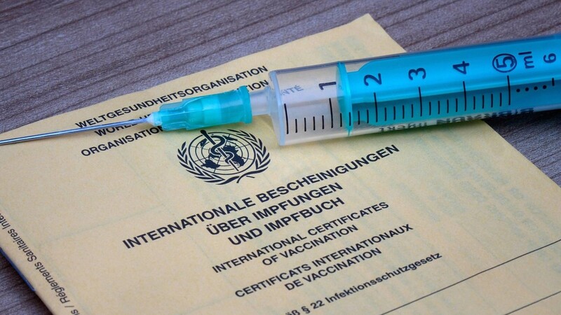 Welche Impfungen sind sinnvoll? Dafür bietet der Impfkalender der "Ständigen Impfkomission" (STIKO) eine gute Basis, meint Dr. Markus Frühwein. (Symbolbild)