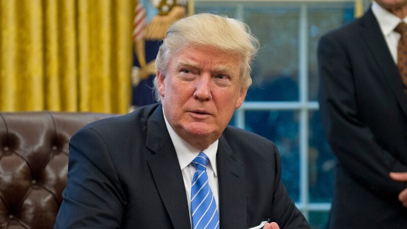 Der US-Präsident Donald Trump hat Einreisebeschränkungen für die USA verfügt.