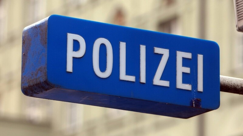 Die Polizei meldet einen Raubüberfall in Michelsdorf.
