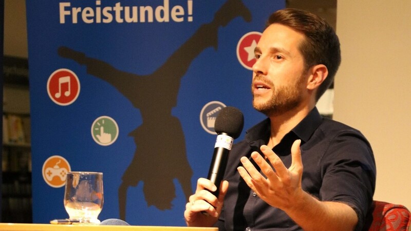 Neu auf Instagram - und in Straubing war er auch schon mal: Mirko Drotschmann beim Freistunde-Talk 2020.