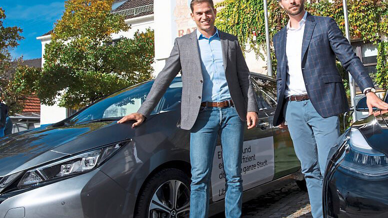 Der Kirchheimer Bürgermeister Maximilian Böltl (l.) und Christoph Weigler, Deutschland-Chef von Uber.