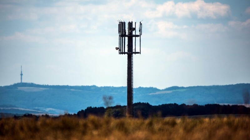 Die Versorgung mit mobilem Internet ist im Freistaat nicht nur auf dem flachen Land lückenhaft. (Symbolfoto)