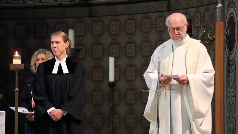 Pfarrerin Kathrin Nagel und Pater Wolfgang Jungmayr zelebrierten einen bewegenden Gottesdienst.
