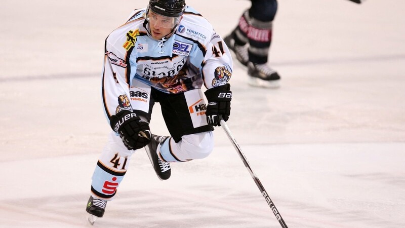 In der Saison 2010/11 stand Billy Trew das letzte Mal für die Straubing Tigers auf dem Eis.
