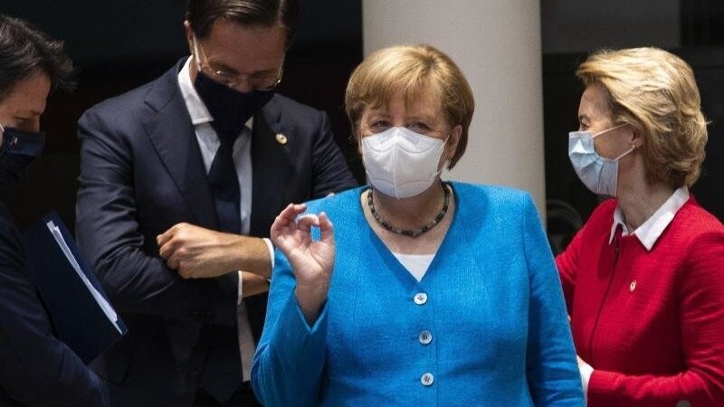 Bundeskanzlerin Angela Merkel beim EU-Gipfel zum Wiederaufbaupaket in der Coronakrise (Archivbild). In dieser Woche steht ein Sondergipfel in Brüssel an.