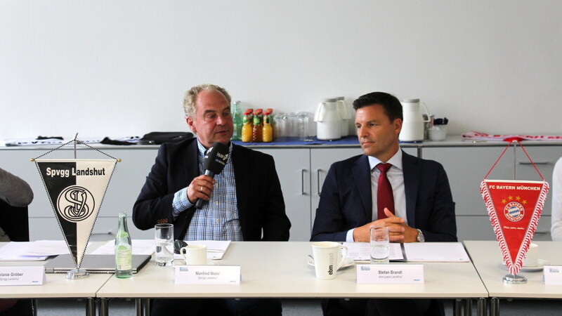 Stolz auf den Deal: SVL-Boss Manfred Maier (links) und ebm-papst-Geschäftsführer Stefan Brandl. (Foto: Herrmann)