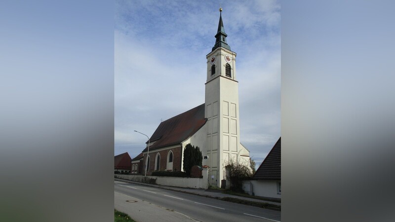 Dem Vorgänger-Bau der Wallfahrts-Kirche "Mariä Heimsuchung" verdankt Altdorf den 1365 von Eugenbach nach Altdorf verlegten Pfarr-Sitz.