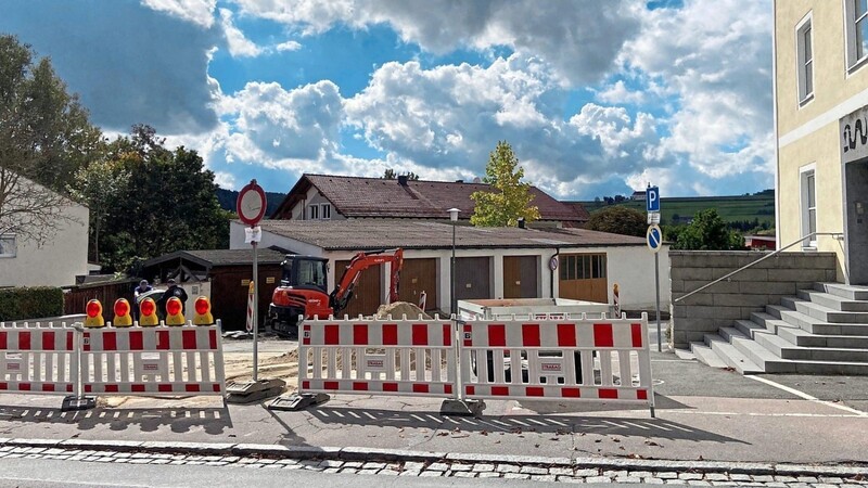 Der marode Bahnhofsweg wird saniert.
