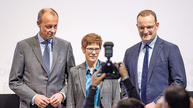Friedrich Merz (l.), Annegret Kramp-Karrenbauer und Jens Spahn vor der Konferenz.