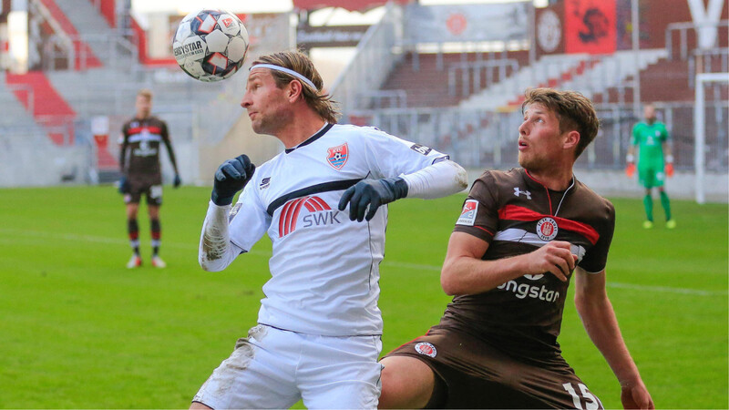 Wurde in der Jugend des TSV 1860 ausgebildet: Stefan Aigner (li.), hier im Trikot des KFC Uerdingen.