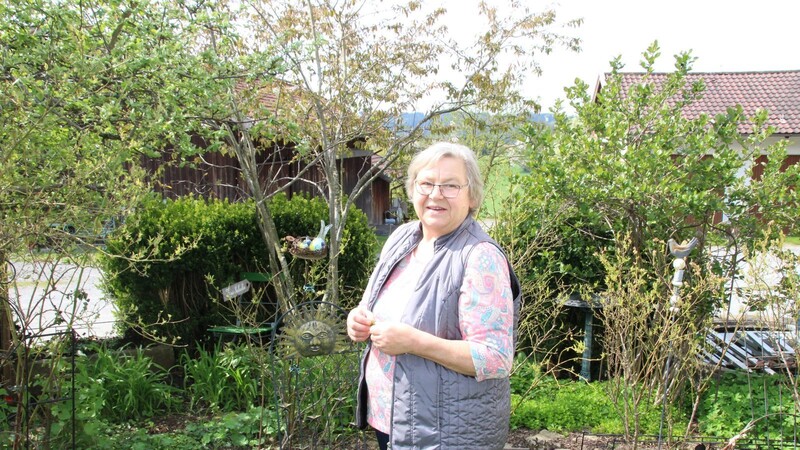 Erika Stelzl liebt das Kochen mit Wildkräutern. Viele hat sie in ihrem eigenen Garten und nutzt sie fast täglich.