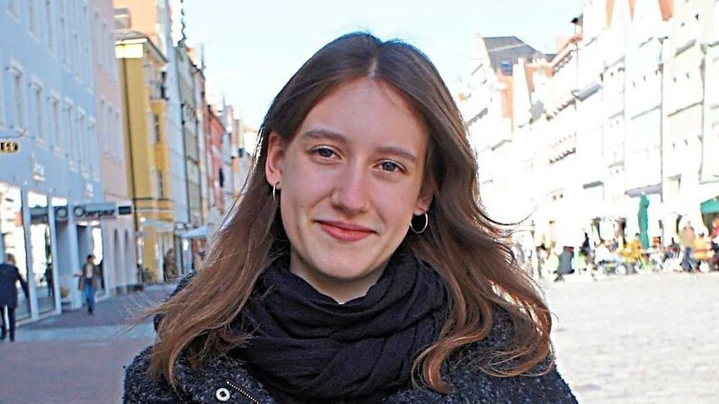 Jannika Lehmann ist 16 Jahre alt und hat bereits zwei Bücher im Selbstverlag veröffentlicht.
