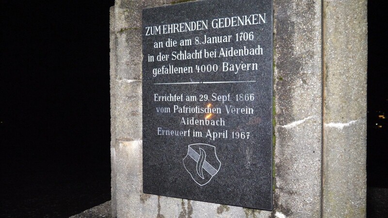 Gedenktafel am Schlachtfeld Handlberg.