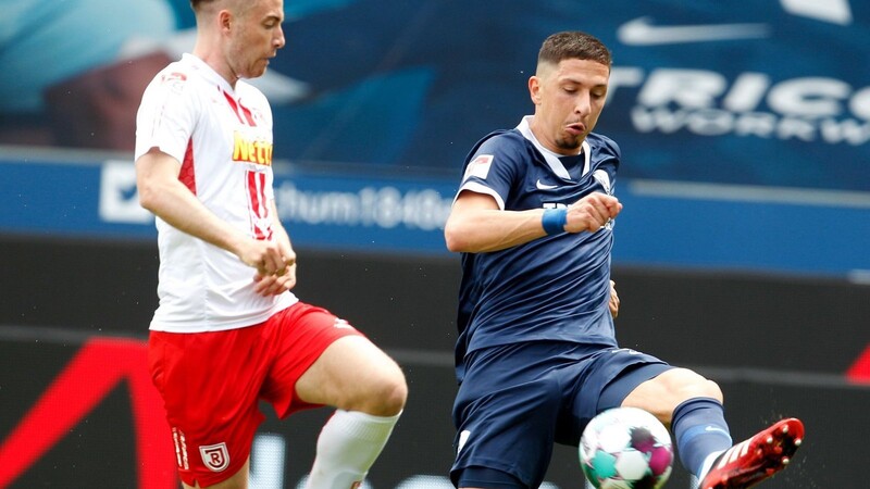 Für Max Besuschkow (l.) und den SSV Jahn Regensburg gab es am Sonntagnachmittag beim VfL Bochum nichts zu holen.