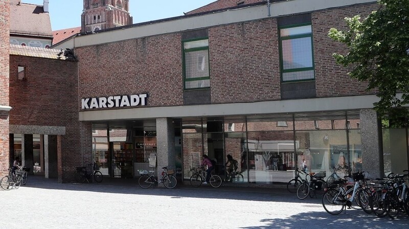 OB Putz sprach am Donnerstag mit der Geschäftsführung über die Zukunft der Landshuter Filiale der Warenhauskette Galeria Karstadt Kaufhof. (Symbolbild)