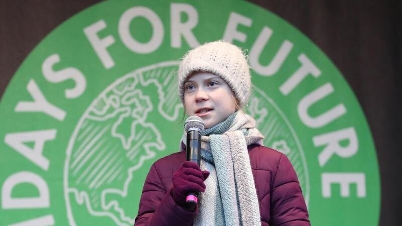 Die Klimaschutzaktivistin Greta Thunberg bei ihrer Rede in Hamburg im Februar. (Archivbild)