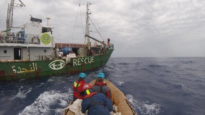 Die Rettungsorganisation "Sea-Eye" hat am Donnerstag 164 Menschen aus Seenot gerettet - darunter waren auch viele Kinder.