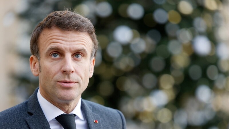 Schon in seiner Silvesteransprache passierte ihm ein Fauxpas. Für Emmanuel Macron dürfte das bevorstehende Jahr schwierig werden.